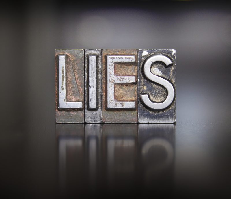 how to tell if a person is lying
